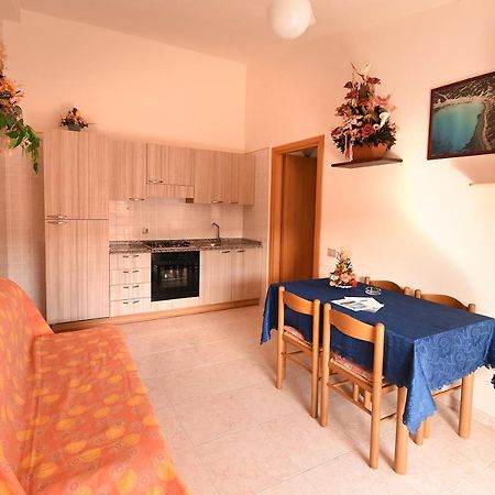 Residenza Le Due Palme Aparthotel Villasimius Exterior photo