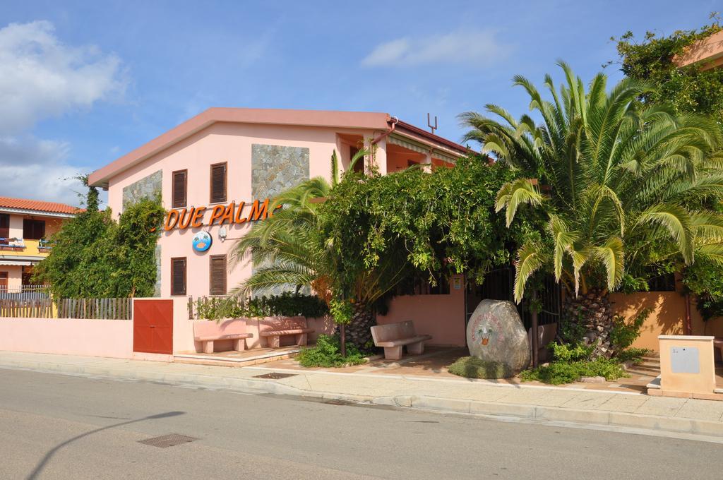 Residenza Le Due Palme Aparthotel Villasimius Exterior photo